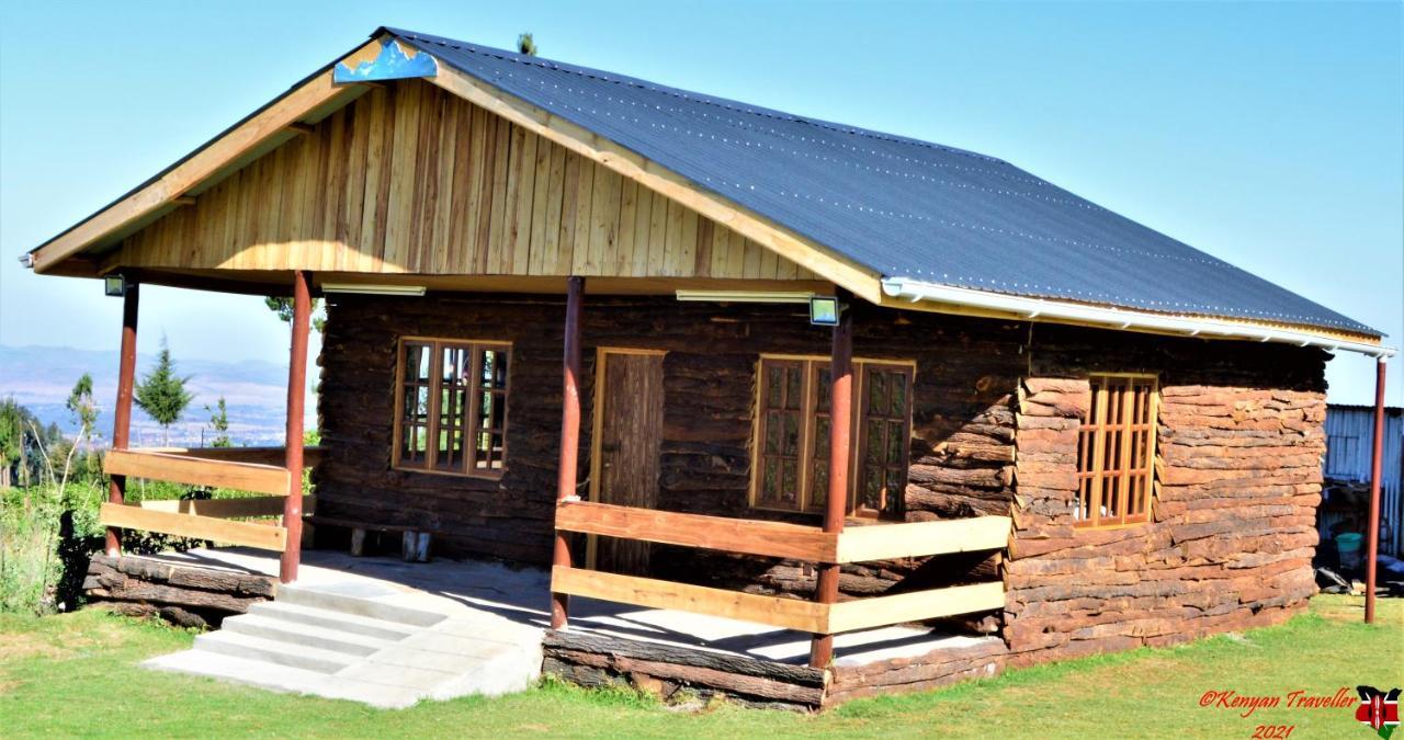 The Wonky House Apartment Timau Luaran gambar
